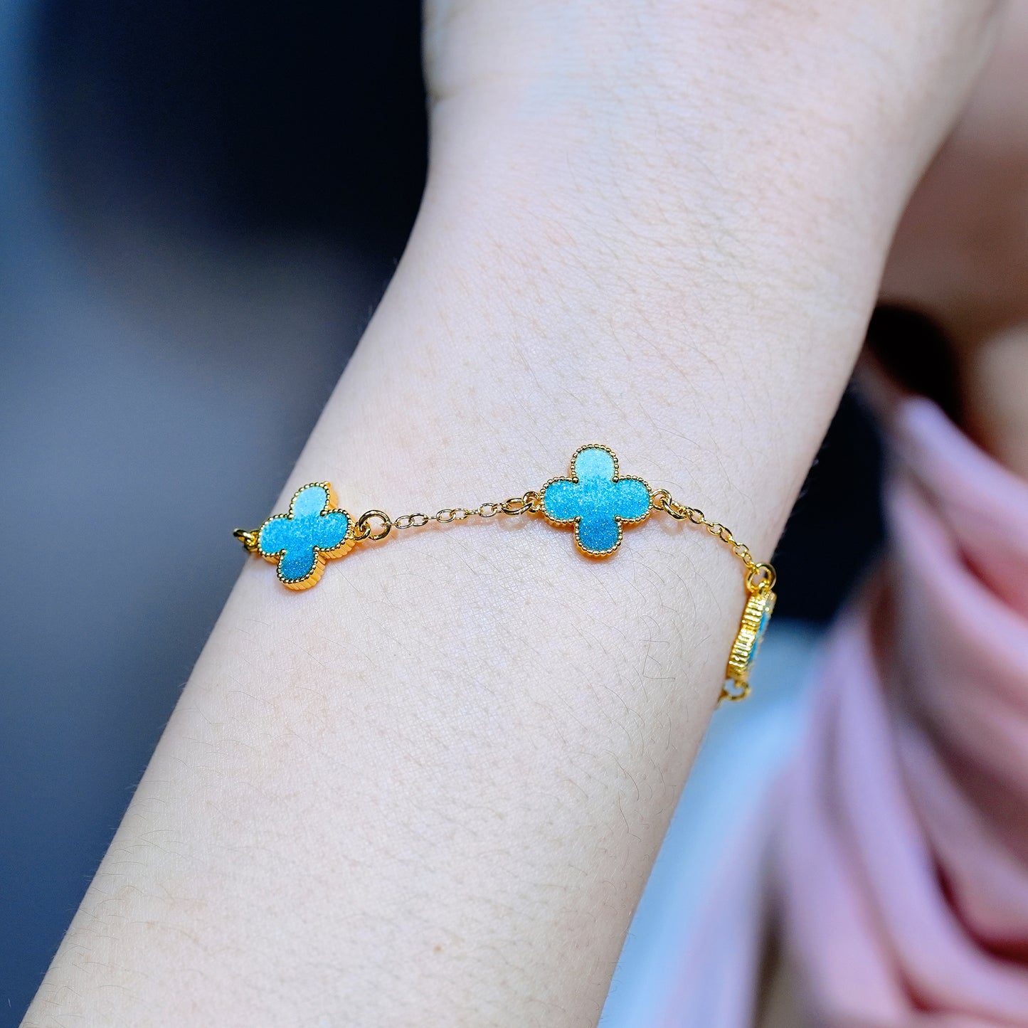 Aqua Blossom – Cloisonné Enamel Floral Bracelet in 18K Gold