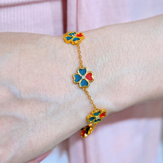 Crimson Clover – Cloisonné Enamel Bracelet with Zircon in 18K Gold